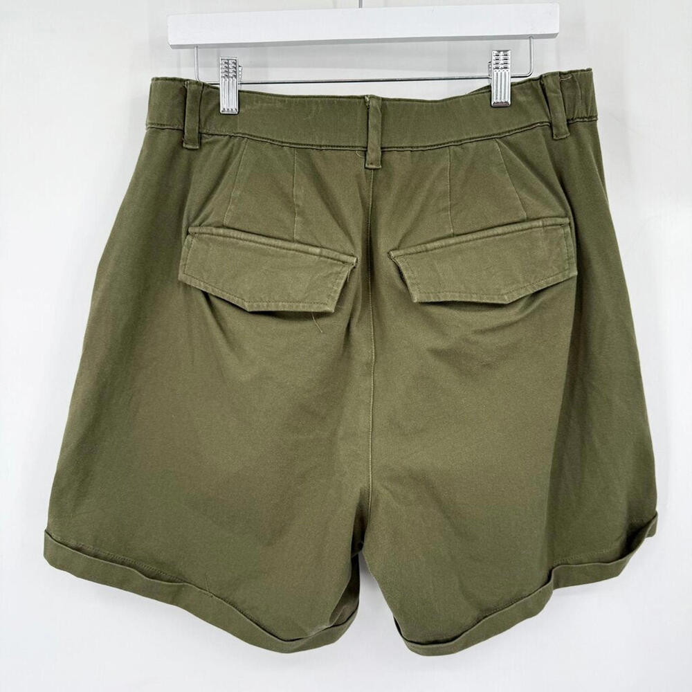 Women's Universal Standard Olive Stretch Twill Shorts Extra Large XL - Picture 2 of 4